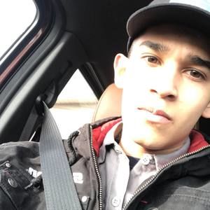 Meet your Posher, Hector c.